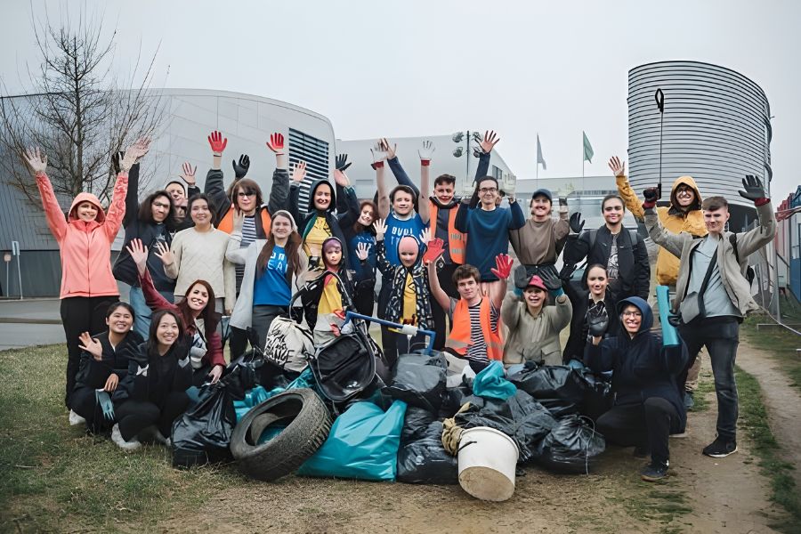 Den nevládních organizací vyzývá k akci - Zapojte se do jarního úklidu Česka